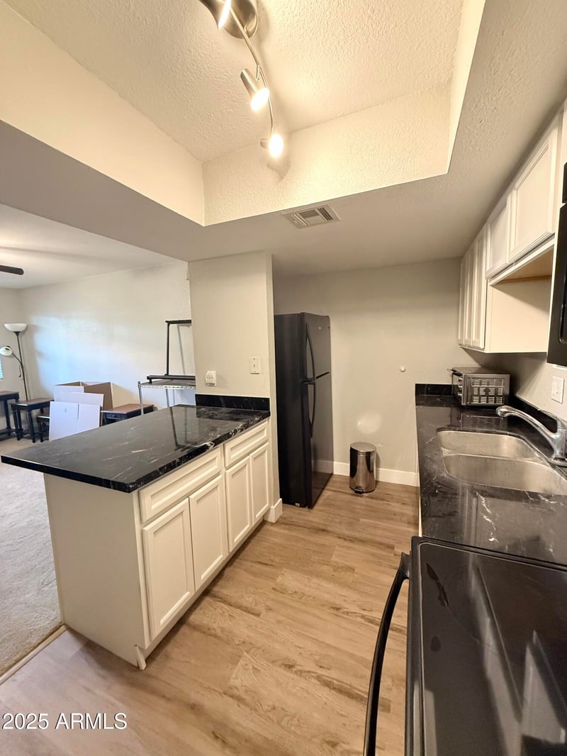 21622 23rd Ave #B102, Phoenix, AZ 85027