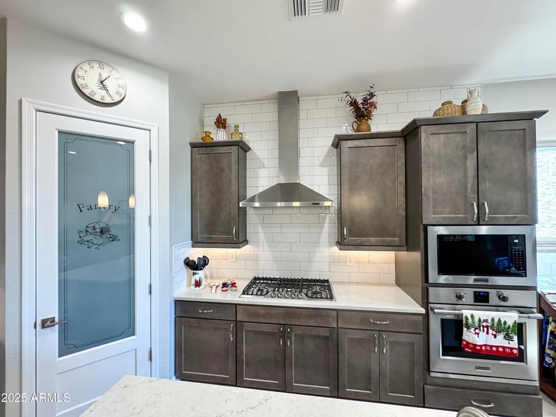 21622 N 58th St, Phoenix, AZ 85054