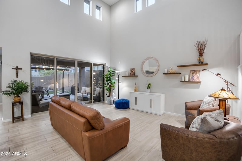 21622 N 59th Way, Phoenix, AZ 85054