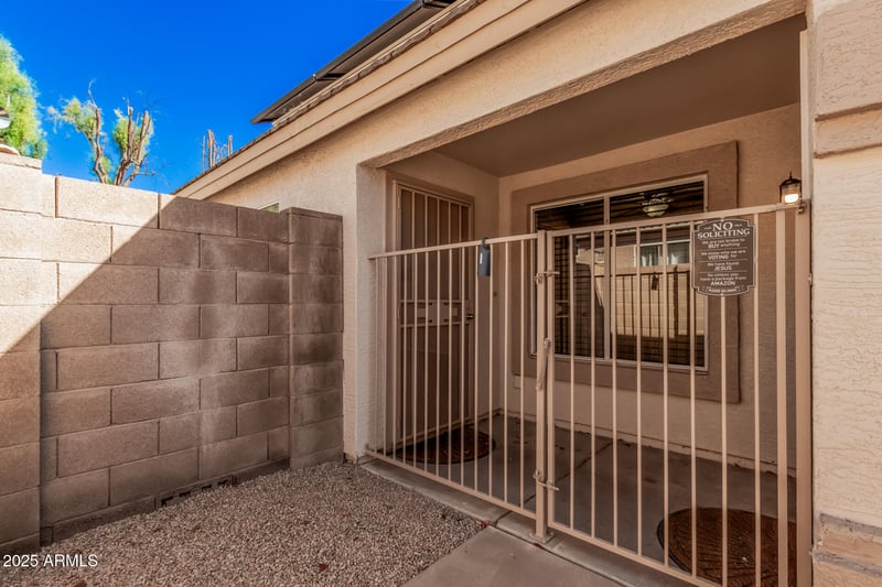 21627 29th Dr, Phoenix, AZ 85027