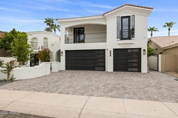 21627 N 55th Dr, Glendale, AZ 85308
