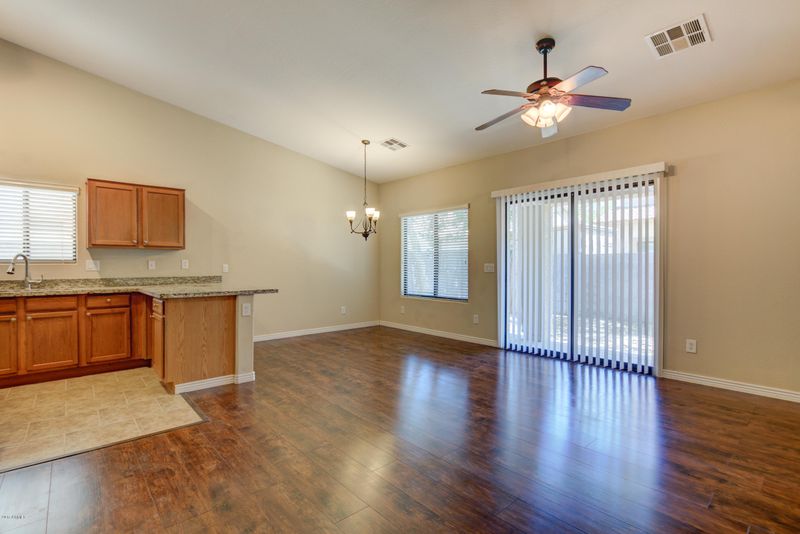 2163 E 29th Ave, Apache Junction, AZ 85119