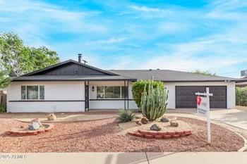 2163 Village Dr, Phoenix, AZ 85023