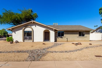 2164 Eugie Ave, Phoenix, AZ 85029
