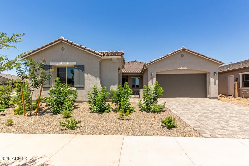 21640 Roundup Way, Queen Creek, AZ 85142