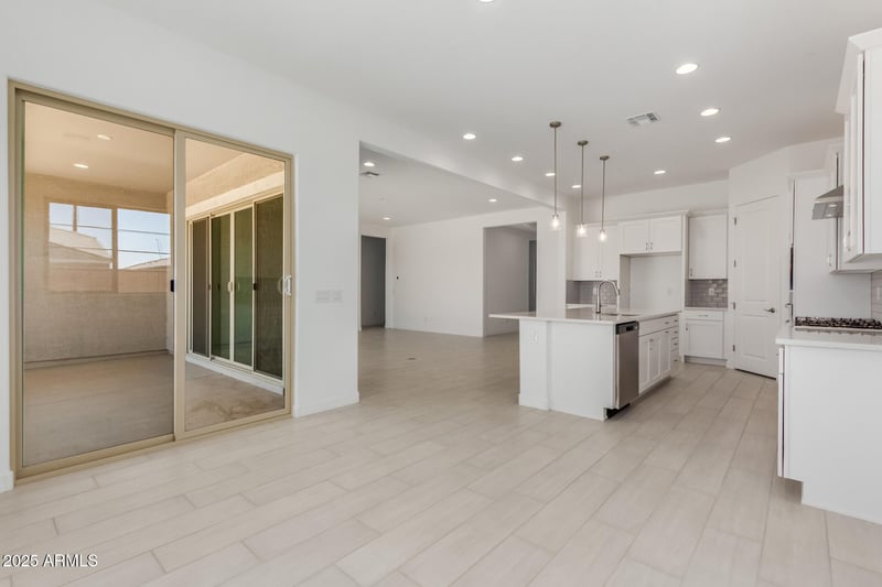 21640 Roundup Way, Queen Creek, AZ 85142