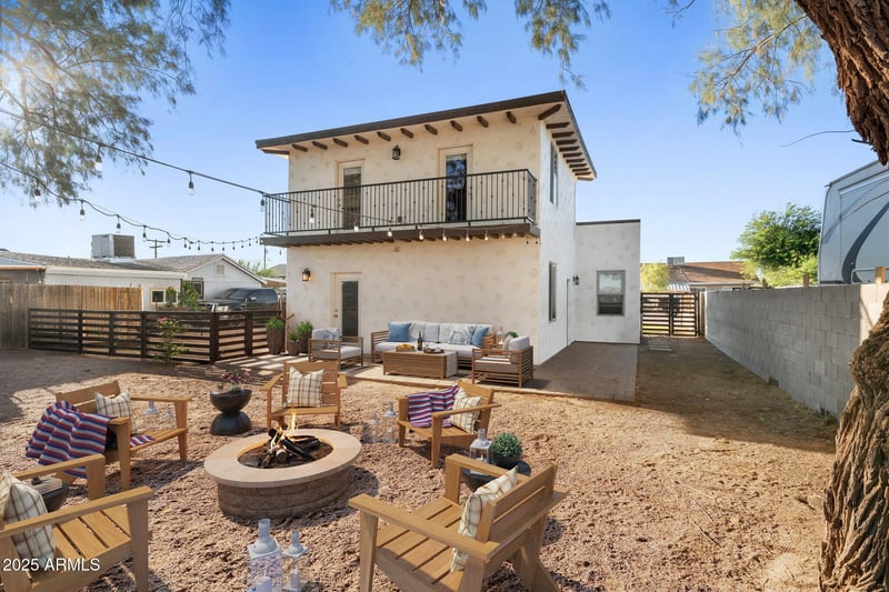 21647 Laura St, Wittmann, AZ 85361