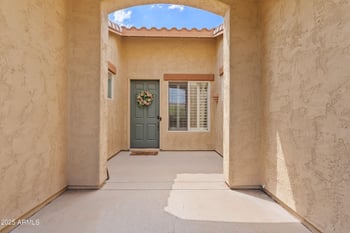 2165 Crescent Pl, Chandler, AZ 85249