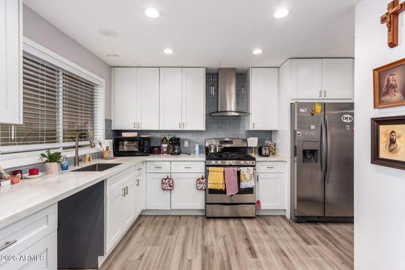 2165 E University Dr #211, Mesa, AZ 85213