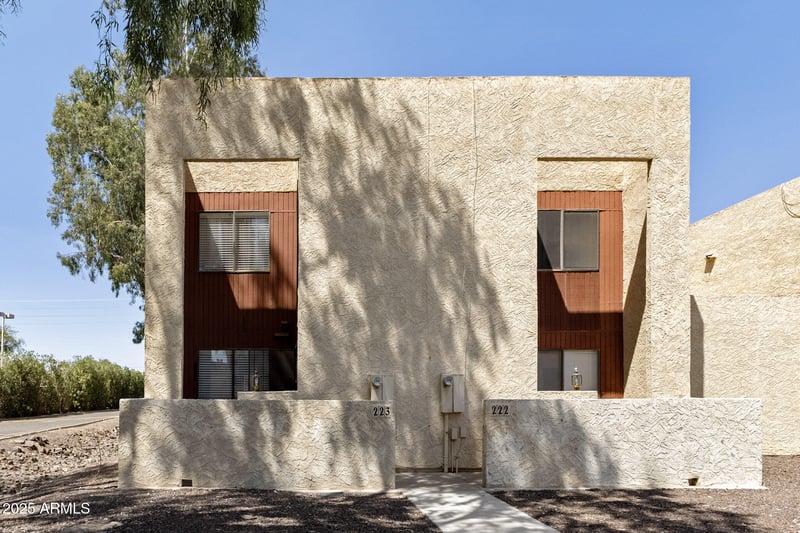 2165 University Dr #223, Mesa, AZ 85213