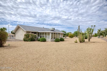 21650 125th Ct, Sun City West, AZ 85375