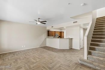 21655 36th Ave #106, Glendale, AZ 85308