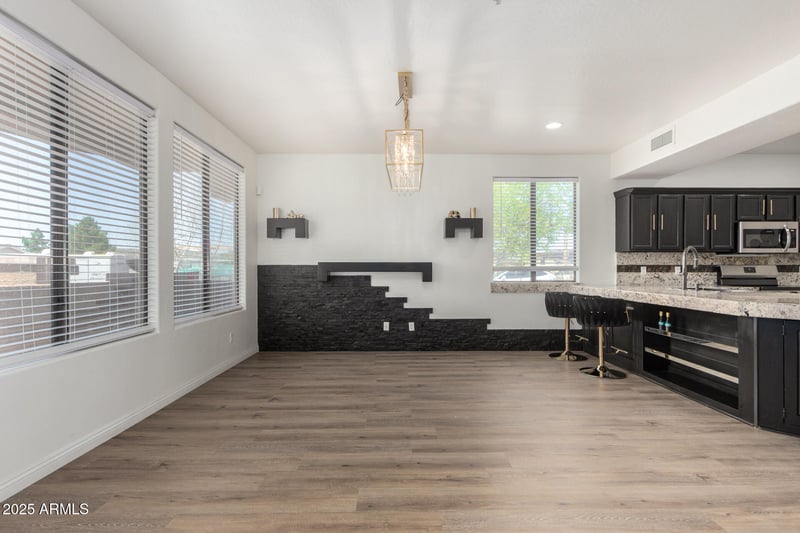 21655 36th Ave #131, Glendale, AZ 85308