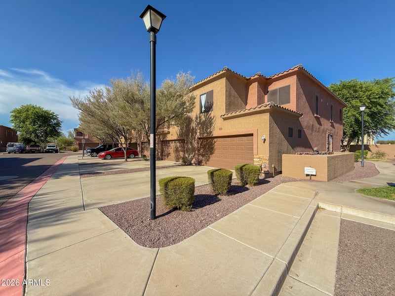 21655 N 36th Ave #118, Glendale, AZ 85308