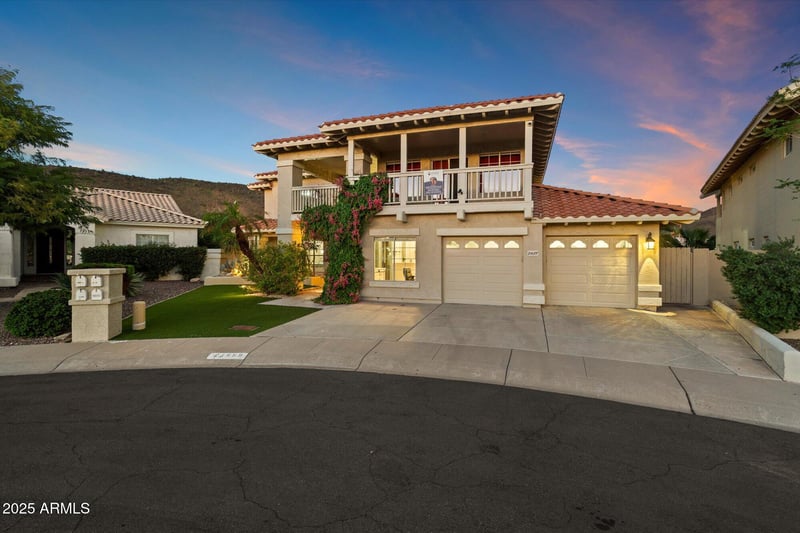 21659 58th Ave, Glendale, AZ 85308