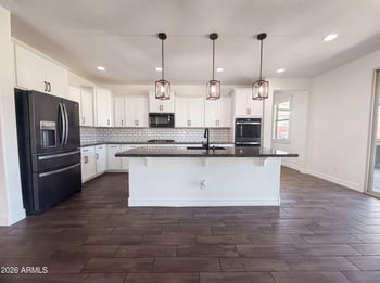 2166 W Madisen Marie Ave, San Tan Valley, AZ 85144