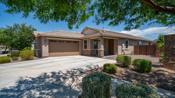 21661 212th Pl, Queen Creek, AZ 85142