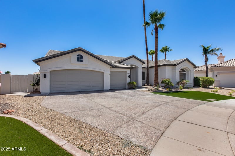 21663 N 57th Ave, Glendale, AZ 85308