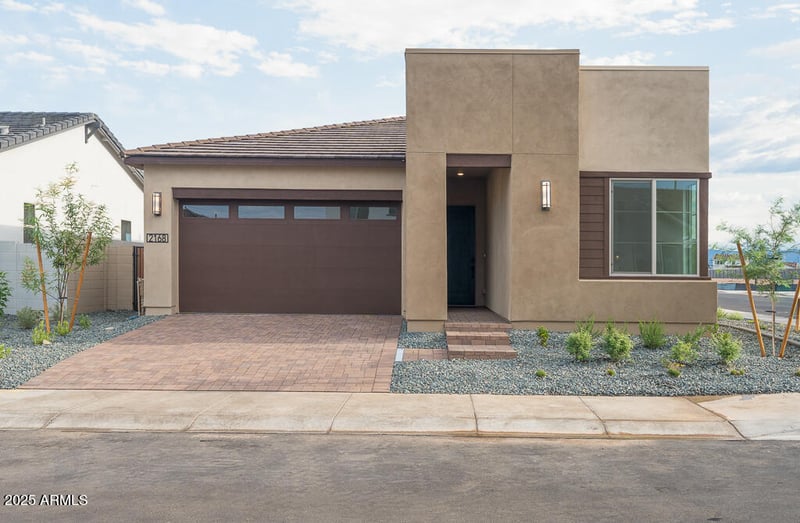 2168 Mill Rd, San Tan Valley, AZ 85140