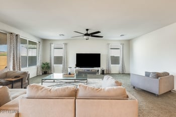 21686 259th Dr, Buckeye, AZ 85396