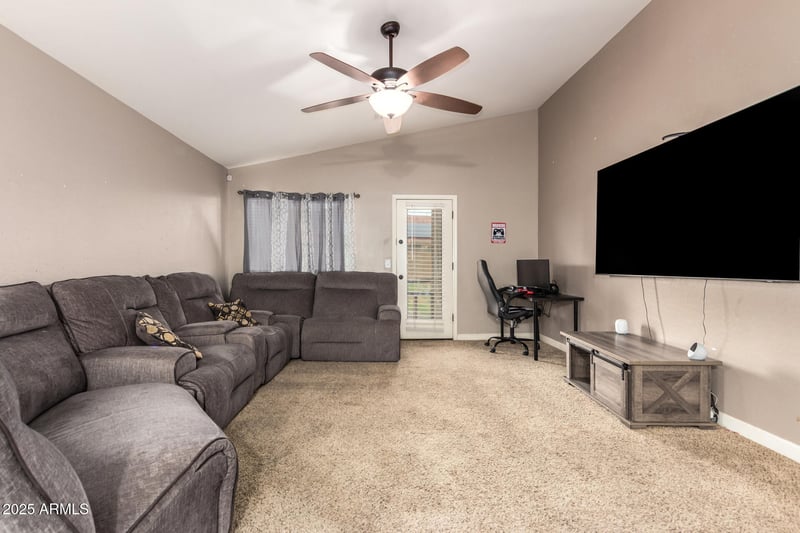 21686 Hess Ave, Buckeye, AZ 85326