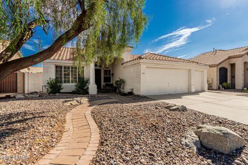 217 Smoke Tree Rd, Gilbert, AZ 85233