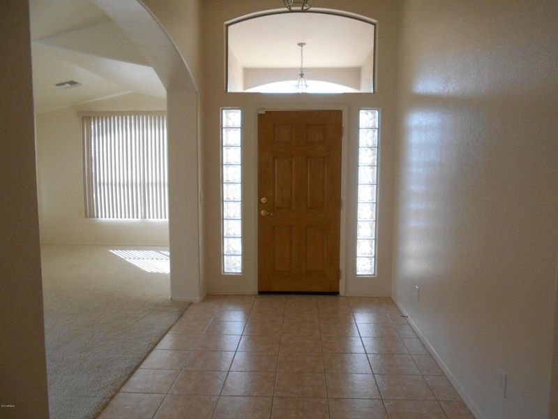 2170 E Whitten St, Chandler, AZ 85225