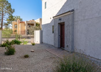 2170 Harmont Dr, Phoenix, AZ 85021