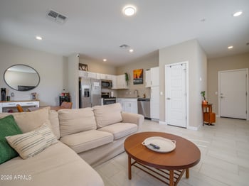 2170 Harmont Dr, Phoenix, AZ 85021