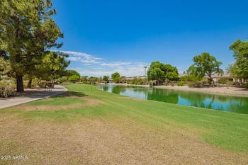 21708 70th Dr, Glendale, AZ 85308