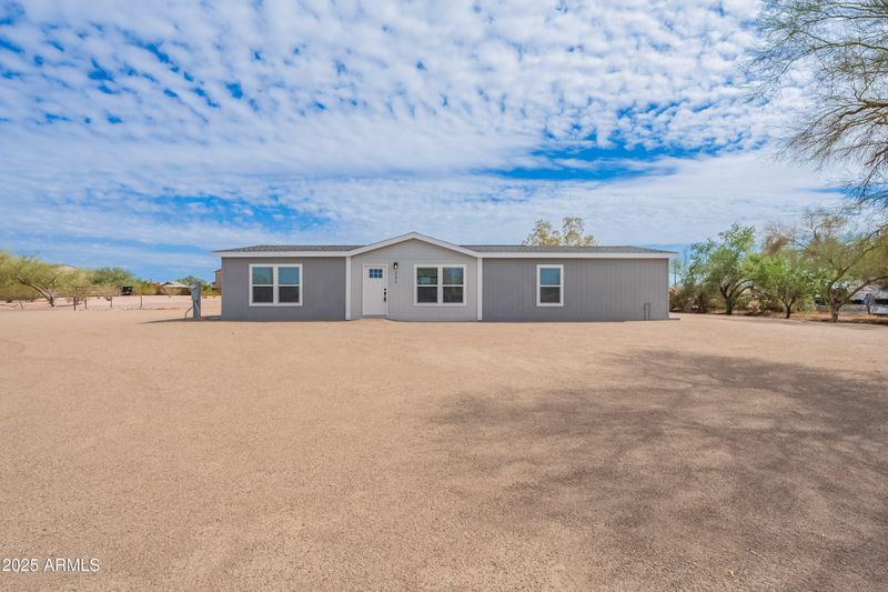 2171 N Valley Dr, Apache Junction, AZ 85120