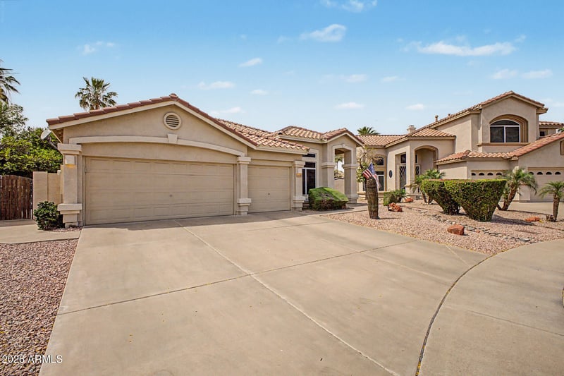 21710 59th Ln, Glendale, AZ 85308
