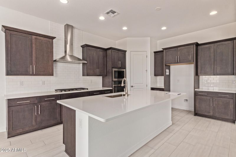 21714 E Saddle Way, Queen Creek, AZ 85142