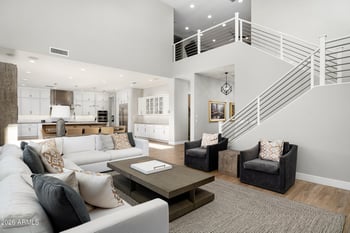 21716 60th Ter, Phoenix, AZ 85054