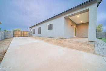 21721 Laura St, Wittmann, AZ 85361
