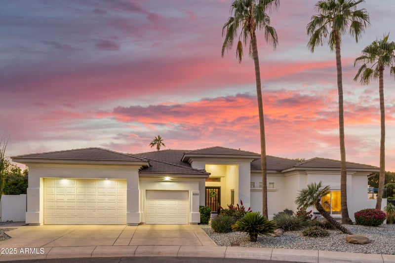 21722 61st Dr, Glendale, AZ 85308