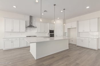 21726 Lords Way, Queen Creek, AZ 85142