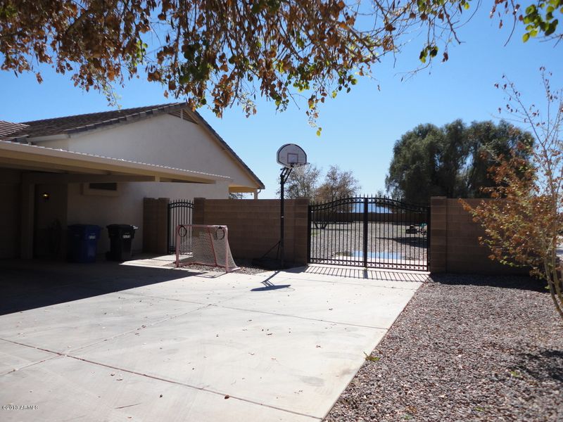 2173 E Claxton Ave, Gilbert, AZ 85297