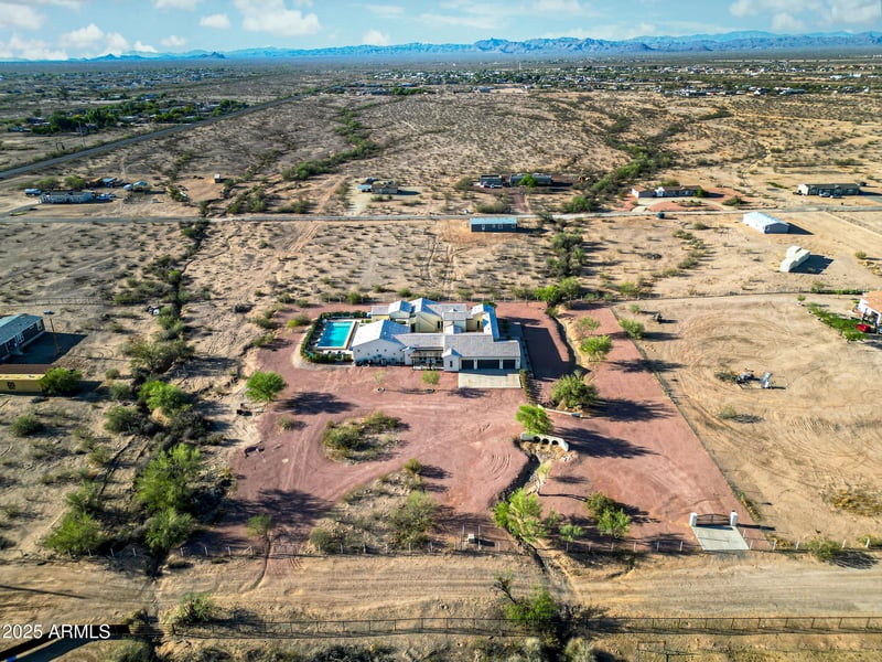 21736 Desert Mirage Dr, Wittmann, AZ 85361