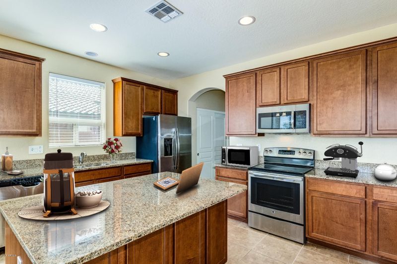 21739 W Hess Ave, Buckeye, AZ 85326