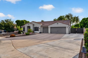 2174 S Stuart Ave, Gilbert, AZ 85295