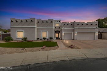 21745 61st Dr, Glendale, AZ 85308