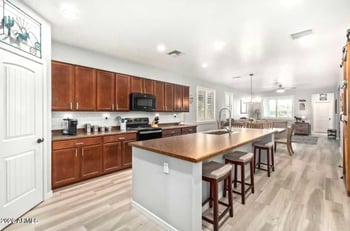 21747 Bradford Dr, Maricopa, AZ 85138