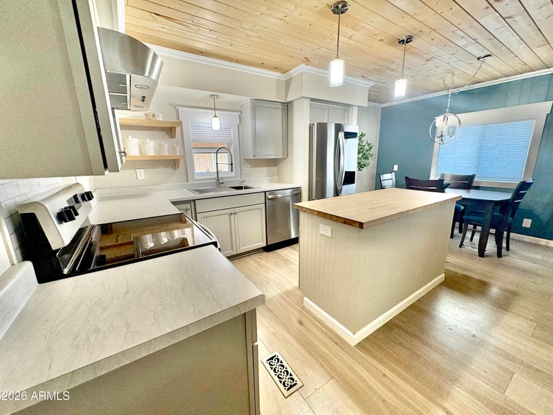 2175 Southern Ave #203, Apache Junction, AZ 85120