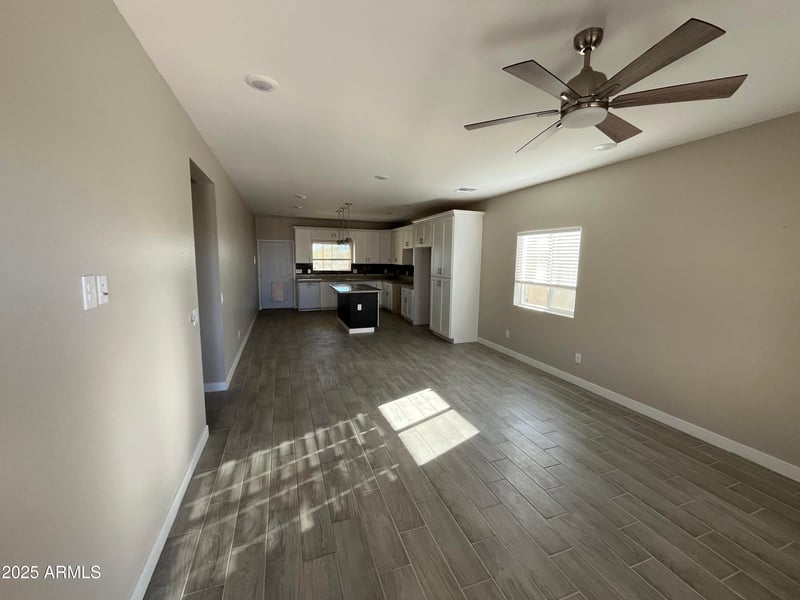 21770 Harding Ave, Wittmann, AZ 85361