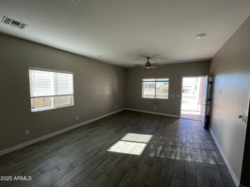 21770 Harding Ave, Wittmann, AZ 85361