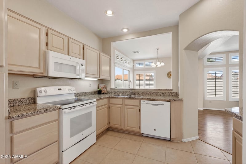 21774 Limousine Dr, Sun City West, AZ 85375