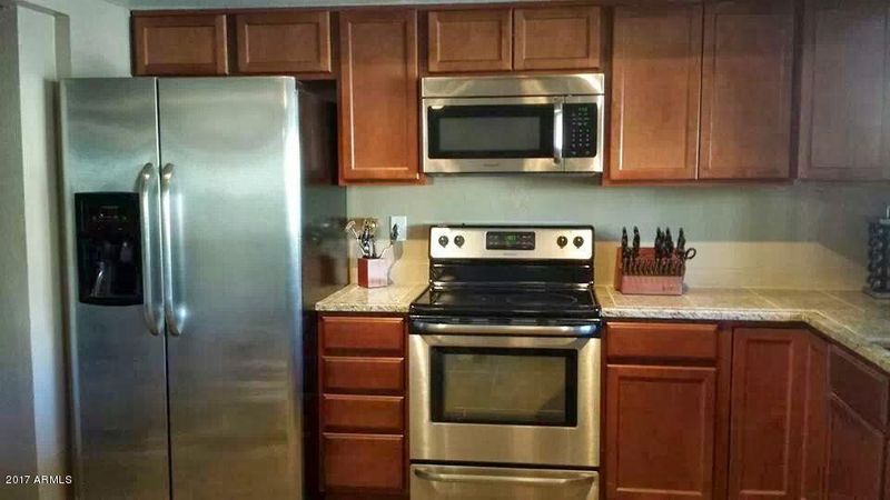 2178 E Greenway Dr, Tempe, AZ 85282