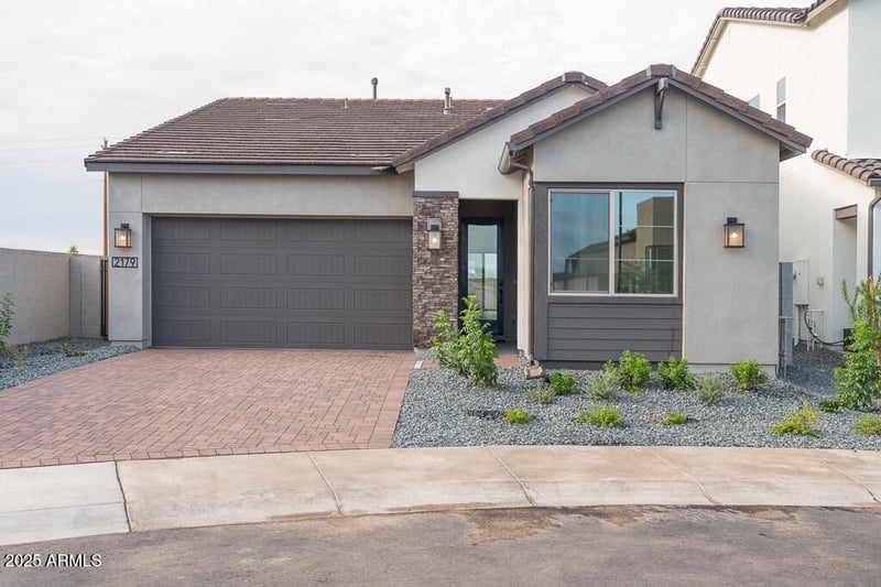 2179 Mill Rd, San Tan Valley, AZ 85140