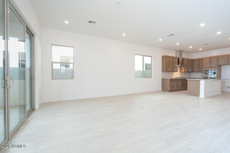2179 Mill Rd, San Tan Valley, AZ 85140